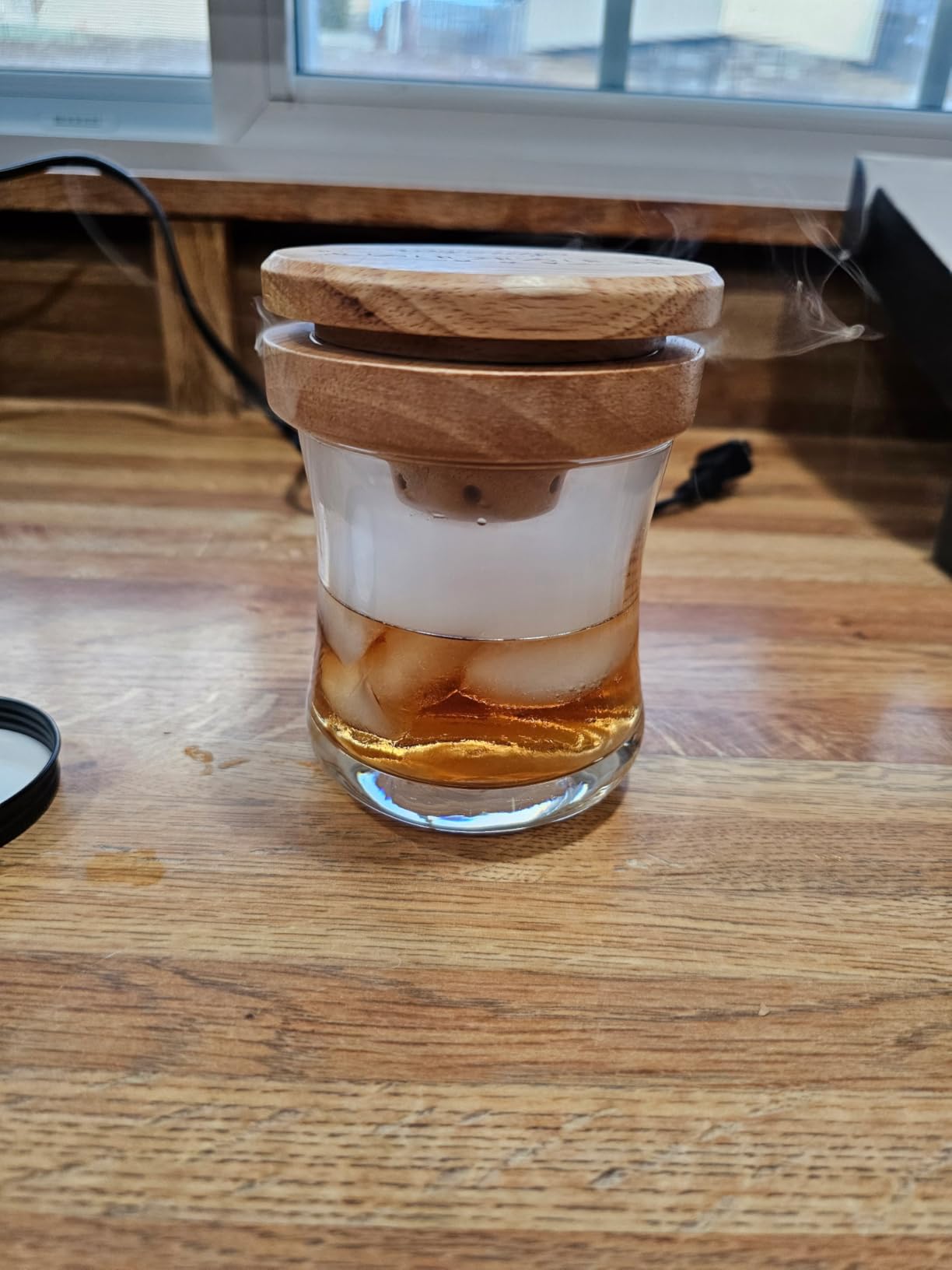 Kuzkuzy cocktail smoker kit customer photo with bourbon glass